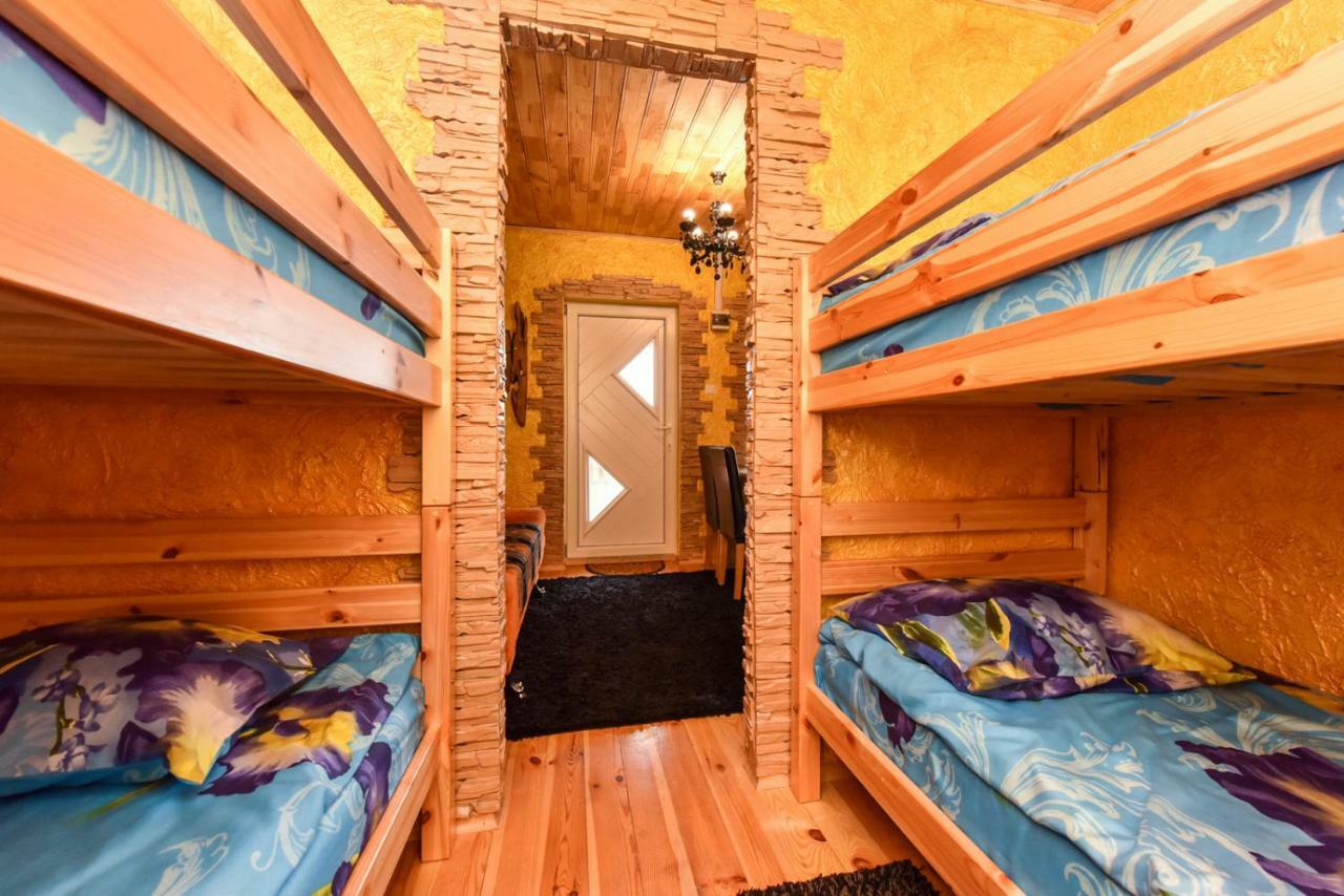 Zelta Pirts Guest House Ventspils Luaran gambar